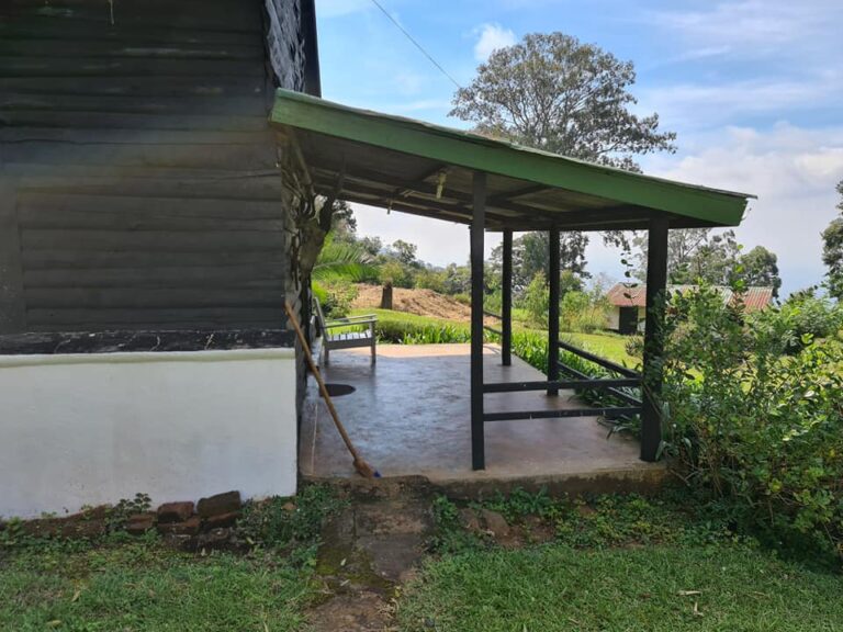 Wood chalet Zomba Plateau